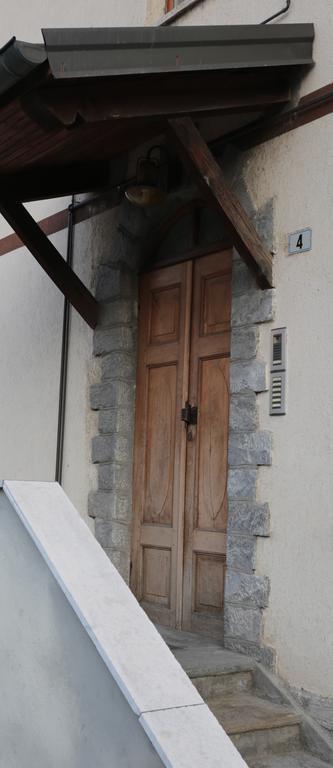 Beauregard apartement Aosta Bagian luar foto